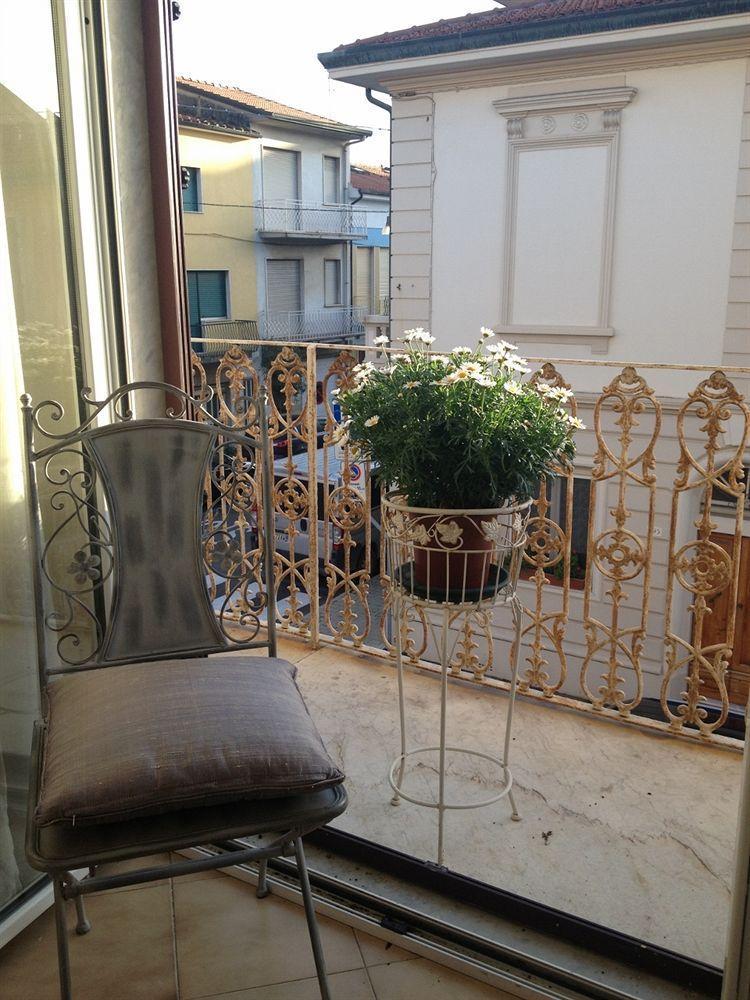 Hotel La Petite Maison Viareggio Eksteriør bilde