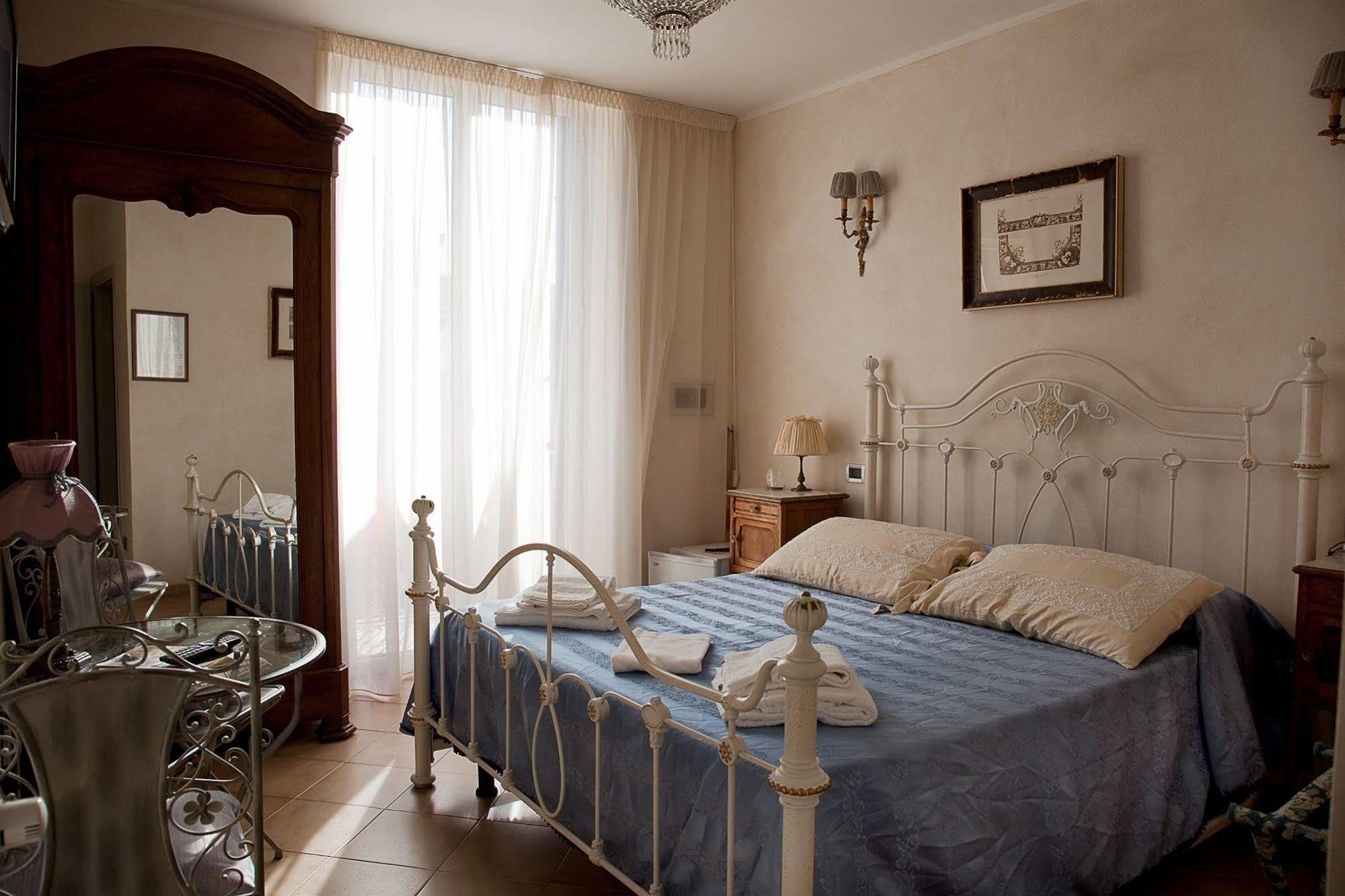 Hotel La Petite Maison Viareggio Eksteriør bilde
