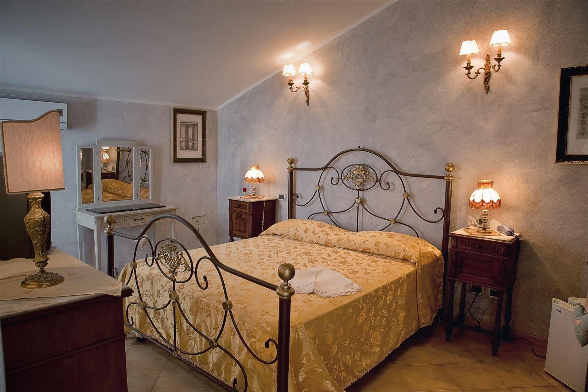 Hotel La Petite Maison Viareggio Eksteriør bilde