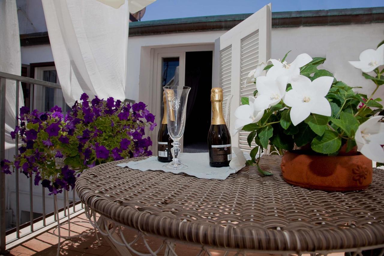 Hotel La Petite Maison Viareggio Eksteriør bilde